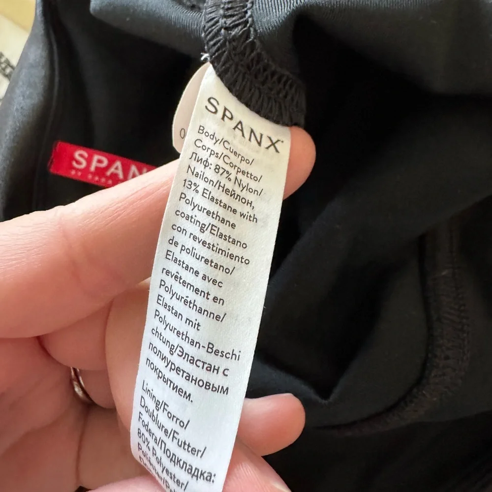 SPANX Classic Black faux leather Leggings - Picture 3 of 4